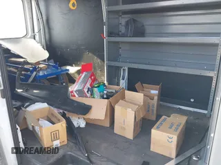 2020 Ford Transit z VIN 1FTBW9CG2LKA54526, wystawiony jako IAAI lot #42620417 z przebiegiem 131 084 mil mil oraz . Historia ofert i sprzedaży dostępna na DreamBid. Obrazek 8.