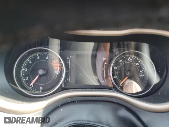 2016 Jeep Cherokee Altitude с VIN 1C4PJMCS7GW225779, выставлен на аукционе Copart как лот 63070925 с пробегом Не указан миль и Чистый • Clean title. История ставок и продаж доступна на DreamBid. Изображение 9.