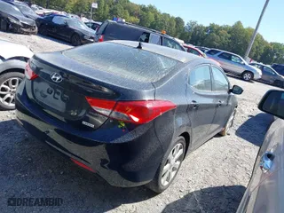 2012 Hyundai Elantra Limited with VIN 5NPDH4AEXCH090017, listed as a IAAI auction lot 37121157 with 176,542 mi miles. Bid and sale history available at carsss.com. Image 4.