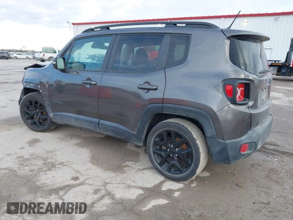 2017 Jeep Renegade Altitude z VIN ZACCJABB7HPE88450, wystawiony jako IAAI lot #41785466 z przebiegiem 119 370 mil mil oraz . Historia ofert i sprzedaży dostępna na DreamBid. Obrazek 3.