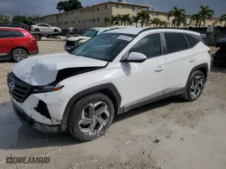 2024 Hyundai Tucson SEL with VIN 5NMJB3DE2RH428476, listed as a Copart auction lot 45680365 with 3,885 mi miles and Salvage Title. Bid and sale history available at carsss.com. Image 1.