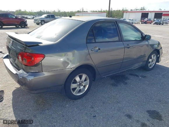 2007 Toyota Corolla CE with VIN 1NXBR32E97Z800352, listed as a IAAI auction lot 41970328 with 288,087 mi miles. Bid and sale history available at carsss.com. Image 4.