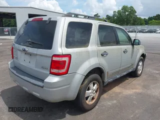 2008 Ford Escape XLT with VIN 1FMCU93148KE29129, listed as a IAAI auction lot 42506168 with 182,849 mi miles and . Bid and sale history available at DreamBid. Image 4.