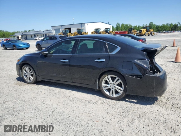 2017 Nissan Altima SL with VIN 1N4BL3AP4HC211330, listed as a Copart auction lot 53374055 with 220,107 mi miles and Salvage title. Bid and sale history available at DreamBid. Image 2.