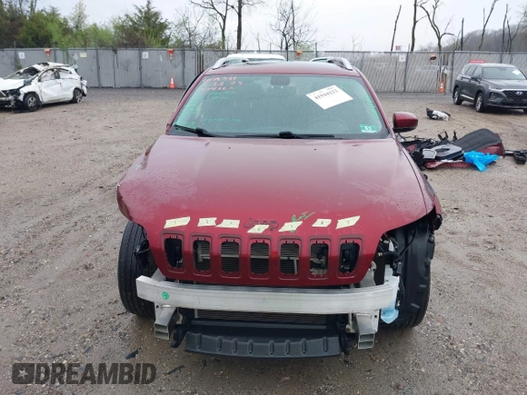 2019 Jeep Cherokee Limited with VIN 1C4PJMDNXKD133952, listed as a IAAI auction lot 41944222 with 75,410 mi miles and . Bid and sale history available at DreamBid. Image 13.