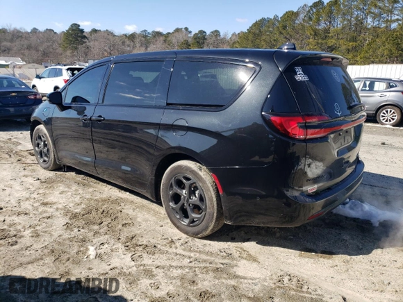 2023 Chrysler Pacifica Hybrid Limited with VIN 2C4RC1S77PR501630, listed as a Copart auction lot 46143825 with 39,419 mi miles and Salvage title. Bid and sale history available at DreamBid. Image 2.
