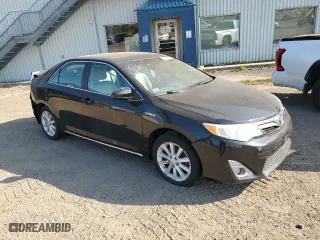 2014 Toyota Camry Hybrid LE with VIN 4T1BD1FK7EU137539, listed as a Copart auction lot 70744424 with 152,831 mi miles and Clean Title. Bid and sale history available at carsss.com. Image 4.