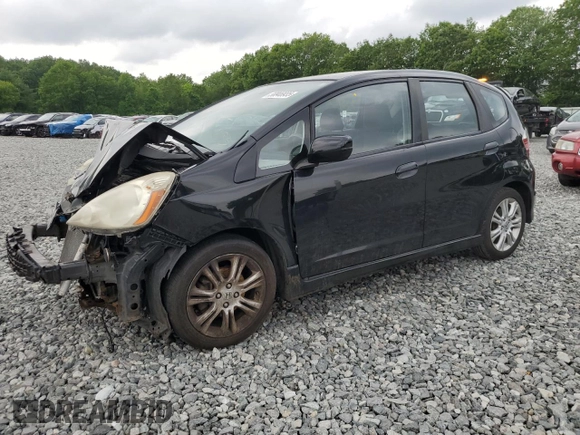 2010 Honda Fit Sport с VIN JHMGE8H48AC039522, выставлен на аукционе Copart как лот 58946935 с пробегом 177 642 миль миль и Чистый • Clean title. История ставок и продаж доступна на DreamBid. Изображение 1.