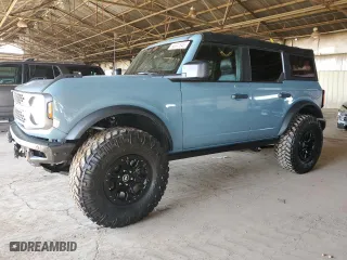 2023 Ford Bronco with VIN 1FMEE5DP3PLA85674, listed as a Copart auction lot 54697645 with 16,548 mi miles and Salvage Title. Bid and sale history available at carsss.com. Image 1.
