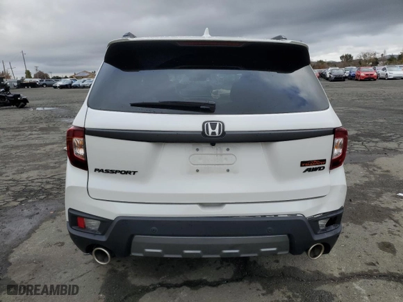 2023 Honda Passport TrailSport with VIN 5FNYF8H61PB010105, listed as a Copart auction lot 86780734 with 19,081 mi miles and Salvage Title. Bid and sale history available at carsss.com. Image 6.