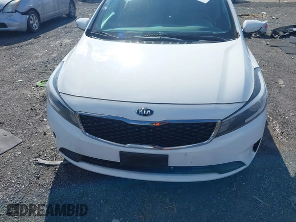 2017 Kia Forte LX with VIN 3KPFK4A7XHE062659, listed as a IAAI auction lot 41595629 with 38,102 mi miles. Bid and sale history available at carsss.com. Image 13.