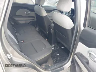 2016 Kia Soul + with VIN KNDJP3A52G7400770, listed as a IAAI auction lot 42105506 with 109,300 mi miles. Bid and sale history available at carsss.com. Image 8.