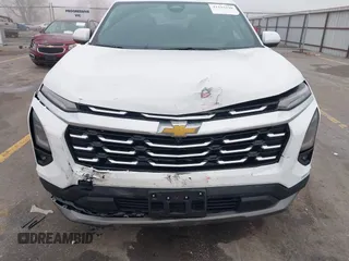 2025 Chevrolet Equinox AWD LT with VIN 3GNAXPEG1SL102774, listed as a IAAI auction lot 41193198 with 3,279 mi miles. Bid and sale history available at carsss.com. Image 6.
