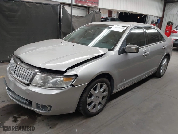2008 Lincoln MKZ with VIN 3LNHM26T18R601655, listed as a IAAI auction lot 41463649 with 101,486 mi miles. Bid and sale history available at carsss.com. Image 2.