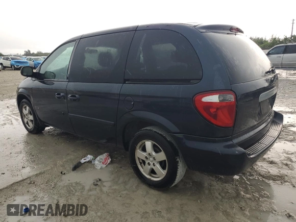 2005 Dodge Caravan SXT with VIN 1D4GP45R75B383992, listed as a Copart auction lot 64492435 with Not provided miles and Salvage title. Bid and sale history available at DreamBid. Image 2.