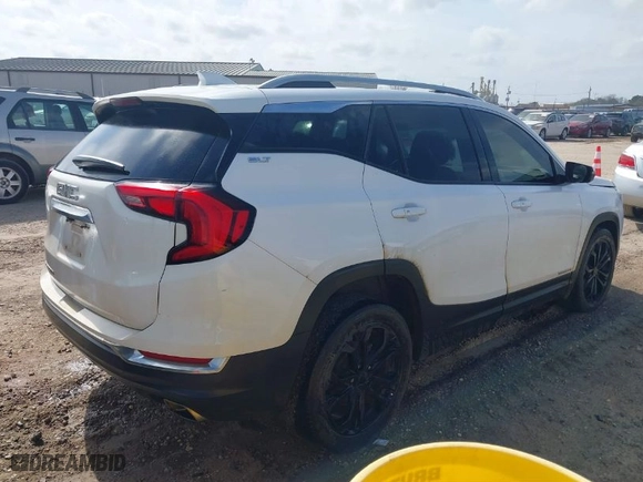 2020 GMC Terrain SLT with VIN 3GKALPEX2LL237112, listed as a IAAI auction lot 41701313 with 158,532 mi miles. Bid and sale history available at carsss.com. Image 4.