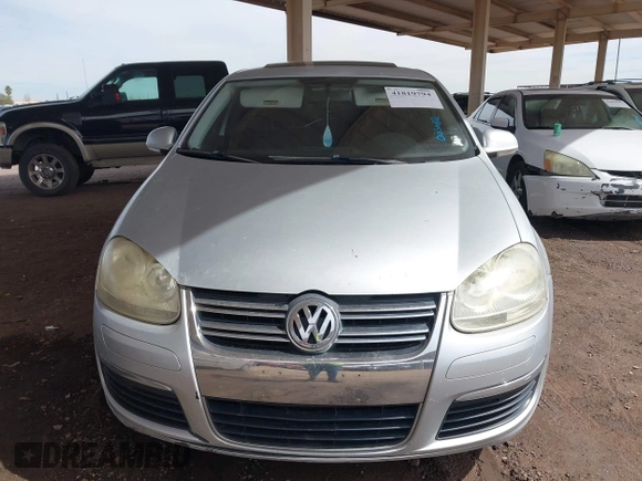 2007 Volkswagen Jetta Sedan 2.5L with VIN 3VWSG71K27M033082, listed as a IAAI auction lot 41819794 with 239,939 mi miles. Bid and sale history available at carsss.com. Image 6.