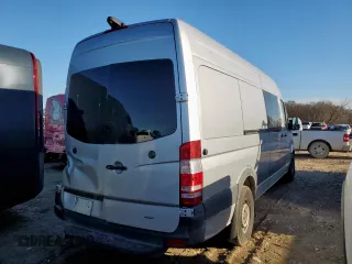 2014 Mercedes-Benz Sprinter with VIN WDZPE8DC1E5894765, listed as a Copart auction lot 44418195 with 138,738 mi miles and Salvage Title. Bid and sale history available at DreamBid. Image 3.