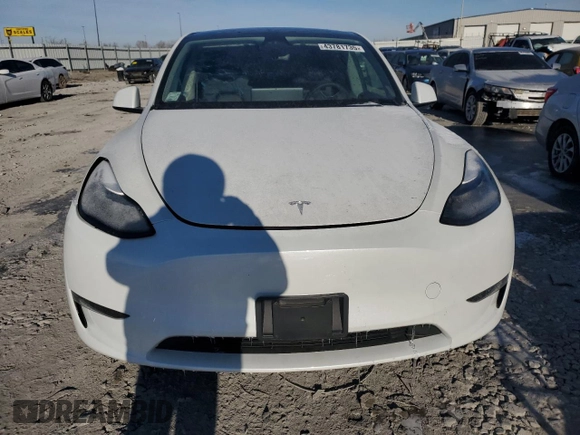 2024 Tesla Model Y с VIN 7SAYGDED5RF086943, выставлен на аукционе Copart как лот 43781735 с пробегом 11 954 миль миль и Списание • Salvage title. История ставок и продаж доступна на DreamBid. Изображение 5.