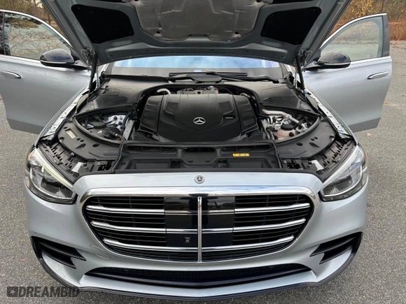 2021 Mercedes-Benz S-Class S 580 with VIN W1K6G7GB8MA039284, listed as a Copart auction lot 79415114 with 77,384 mi miles and Clean Title. Bid and sale history available at carsss.com. Image 7.