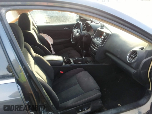 2010 Nissan Maxima SV z VIN 1N4AA5AP6AC838629, wystawiony jako IAAI lot #41005123 z przebiegiem 230 559 mil mil oraz . Historia ofert i sprzedaży dostępna na DreamBid. Obrazek 5.