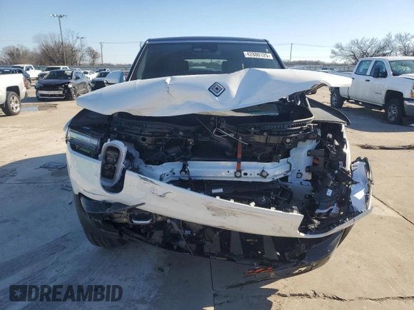 2025 Rivian R1S Adventure z VIN 7PDSGBBA3SN046975, wystawiony jako Copart lot #42880125 z przebiegiem Nie podano mil oraz Szkoda całkowita • Salvage title. Historia ofert i sprzedaży dostępna na DreamBid. Obrazek 5.