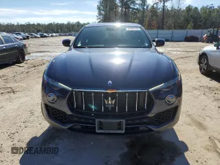 2018 Maserati Levante z VIN ZN661XUA8JX303666, wystawiony jako Copart lot #87986145 z przebiegiem 29 036 mil mil oraz Czysty tytuł • Clean title. Historia ofert i sprzedaży dostępna na DreamBid. Obrazek 5.