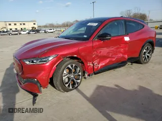 2022 Ford Mustang Mach-E Premium с VIN 3FMTK3SS4NMA01093, выставлен на аукционе Copart как лот 48062625 с пробегом 19 762 миль миль и Списание • Salvage title. История ставок и продаж доступна на DreamBid. Изображение 1.