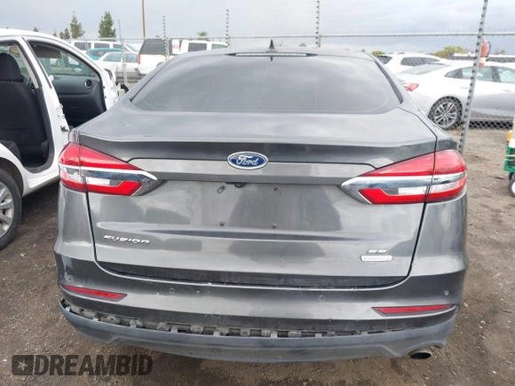 2019 Ford Fusion SE with VIN 3FA6P0HD3KR284679, listed as a IAAI auction lot 41925937 with 67,058 mi miles. Bid and sale history available at carsss.com. Image 16.