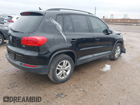 2016 Volkswagen Tiguan S z VIN WVGAV7AX5GW577538, wystawiony jako IAAI lot #41554415 z przebiegiem 94 233 mil mil oraz . Historia ofert i sprzedaży dostępna na DreamBid. Obrazek 4.