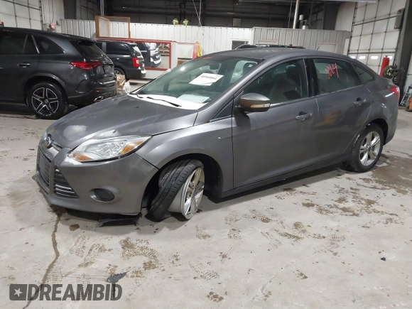 2013 Ford Focus SE with VIN 1FADP3F22DL270686, listed as a IAAI auction lot 40560064 with 84,681 mi miles and . Bid and sale history available at DreamBid. Image 2.
