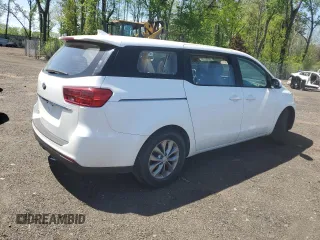 2020 Kia Sedona L with VIN KNDMA5C19L6617401, listed as a Copart auction lot 56564135 with 118,220 mi miles and Clean Title. Bid and sale history available at DreamBid. Image 3.