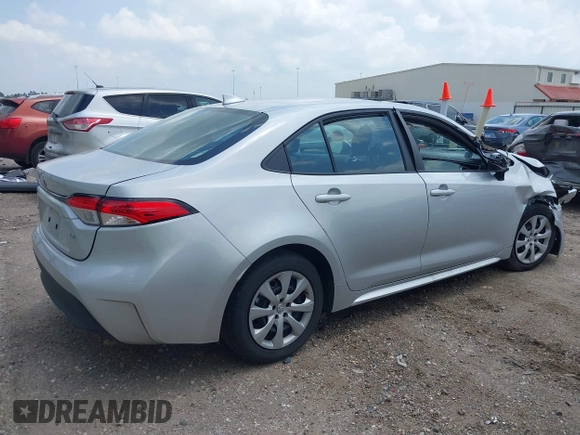 2023 Toyota Corolla LE with VIN 5YFB4MDE7PP015928, listed as a IAAI auction lot 42115319 with 60,434 mi miles. Bid and sale history available at carsss.com. Image 4.