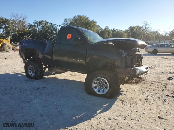 2013 Chevrolet Silverado 1500 Work Truck with VIN 1GCNKPEA5DZ374695, listed as a Copart auction lot 84344964 with 190,873 mi miles and Salvage Title. Bid and sale history available at carsss.com. Image 4.