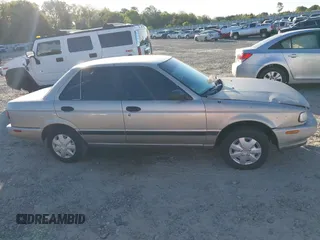 1993 Nissan Sentra E z VIN JN1EB31P3PU217402, wystawiony jako IAAI lot #42051237 z przebiegiem 363 365 mil mil oraz . Historia ofert i sprzedaży dostępna na DreamBid. Obrazek 13.