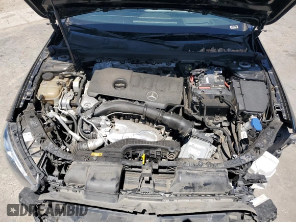 2019 Mercedes-Benz A 220 z VIN WDD3G4EB0KW012830, wystawiony jako Copart lot #56175745 z przebiegiem 89 755 mil mil oraz Szkoda całkowita • Salvage title. Historia ofert i sprzedaży dostępna na DreamBid. Obrazek 11.