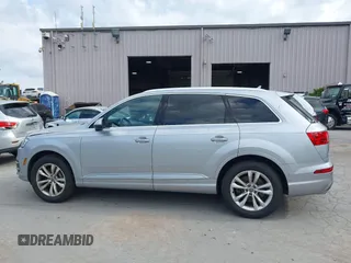 2018 Audi Q7 Premium Plus с VIN WA1LAAF77JD039368, выставлен на аукционе IAAI как лот 42820703 с пробегом 265 629 миль миль и . История ставок и продаж доступна на DreamBid. Изображение 14.