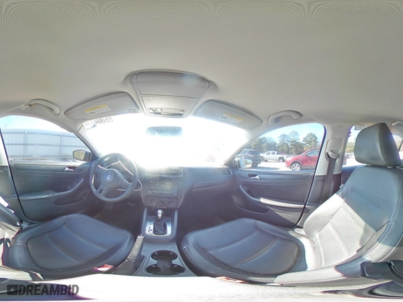2014 Volkswagen Jetta Sedan SE w/Connectivity with VIN 3VWD17AJ2EM369832, listed as a Copart auction lot 86004234 with 142,085 mi miles and Salvage Title. Bid and sale history available at carsss.com. Image 13.