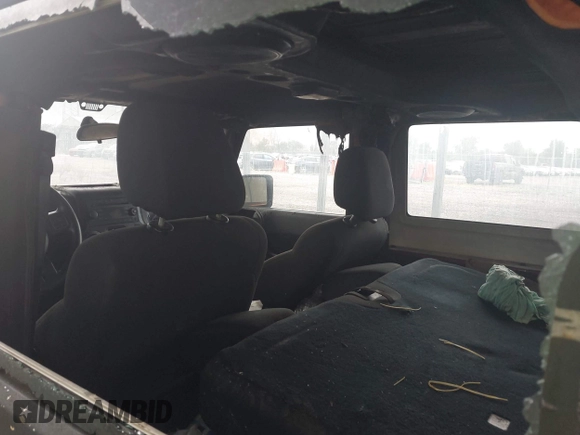2011 Jeep Wrangler Sport с VIN 1J4AA2D15BL547454, выставлен на аукционе IAAI как лот 42604405 с пробегом Не указан миль и . История ставок и продаж доступна на DreamBid. Изображение 8.