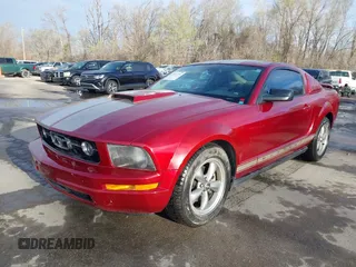 2006 Ford Mustang Standard with VIN 1ZVFT80N765265020, listed as a IAAI auction lot 41847731 with 156,852 mi miles. Bid and sale history available at carsss.com. Image 17.