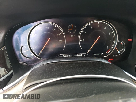 2017 BMW 7 Series 740i xDrive with VIN WBA7E4C5XHGU99064, listed as a Copart auction lot 70792133 with 122,264 mi miles. Bid and sale history available at carsss.com. Image 9.