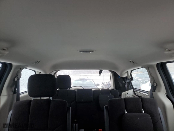 2016 Dodge Grand Caravan Canada Value Package with VIN 2C4RDGBG6GR123820, listed as a Copart auction lot 50242405 with 71,569 mi miles and Clean Title. Bid and sale history available at carsss.com. Image 10.