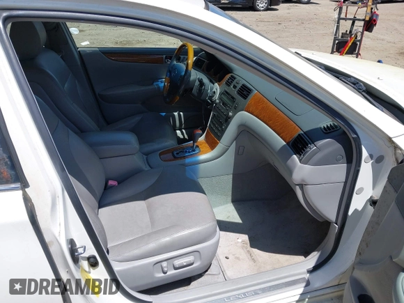 2005 Lexus ES 350 with VIN JTHBA30GX55134172, listed as a IAAI auction lot 42781364 with 292,824 mi miles and . Bid and sale history available at DreamBid. Image 5.