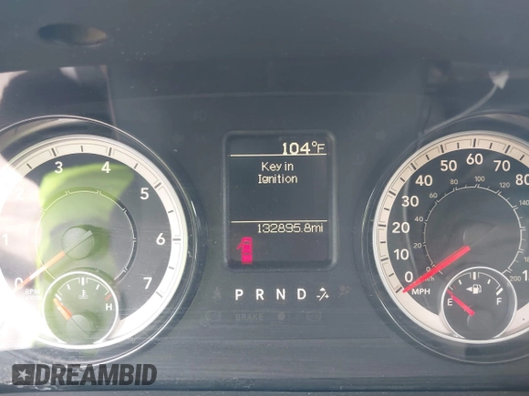 2017 Ram 1500 Tradesman z VIN 3C6JR6DG5HG774182, wystawiony jako IAAI lot #42314140 z przebiegiem 132 895 mil mil oraz . Historia ofert i sprzedaży dostępna na DreamBid. Obrazek 7.