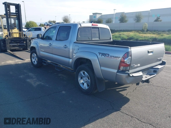 2014 Toyota Tacoma PreRunner with VIN 5TFJU4GN3EX051198, listed as a IAAI auction lot 41764088 with 126,259 mi miles. Bid and sale history available at carsss.com. Image 3.