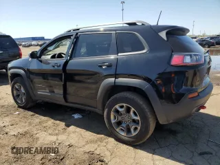 2019 Jeep Cherokee Trailhawk с VIN 1C4PJMBX8KD363445, выставлен на аукционе Copart как лот 56057015 с пробегом 86 188 миль миль и Чистый • Clean title. История ставок и продаж доступна на DreamBid. Изображение 2.