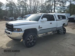 2001 Dodge Ram 2500 with VIN 1B7KF23651J266645, listed as a Copart auction lot 45812125 with 323,894 mi miles and Salvage Title. Bid and sale history available at carsss.com. Image 1.