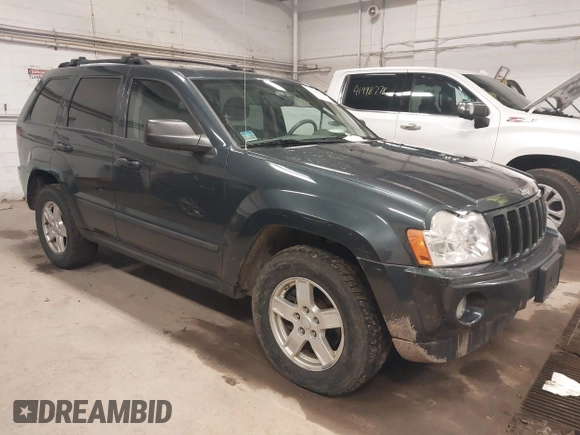 2007 Jeep Grand Cherokee Laredo with VIN 1J8GS48K87C615693, listed as a IAAI auction lot 41949521 with 206,058 mi miles. Bid and sale history available at carsss.com. Image 1.