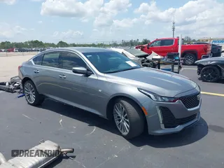 2022 Cadillac CT5 Premium Luxury z VIN 1G6DN5RK9N0126405, wystawiony jako IAAI lot #42367035 z przebiegiem 46 086 mil mil oraz . Historia ofert i sprzedaży dostępna na DreamBid. Obrazek 1.