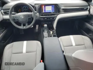 2025 Toyota Camry LE z VIN 4T1DAACK7SU131547, wystawiony jako Copart lot #59087285 z przebiegiem 884 mil mil oraz Szkoda całkowita • Salvage title. Historia ofert i sprzedaży dostępna na DreamBid. Obrazek 8.